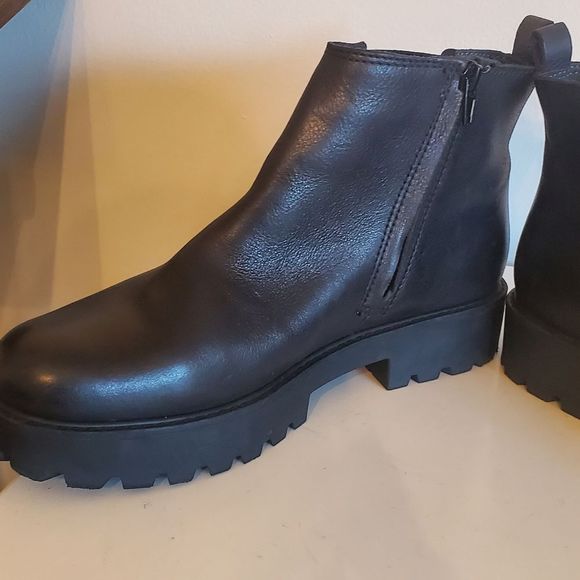 ZODIAC Shiloh Black Bootie Ankle Boot 10M - Picture 6 of 9